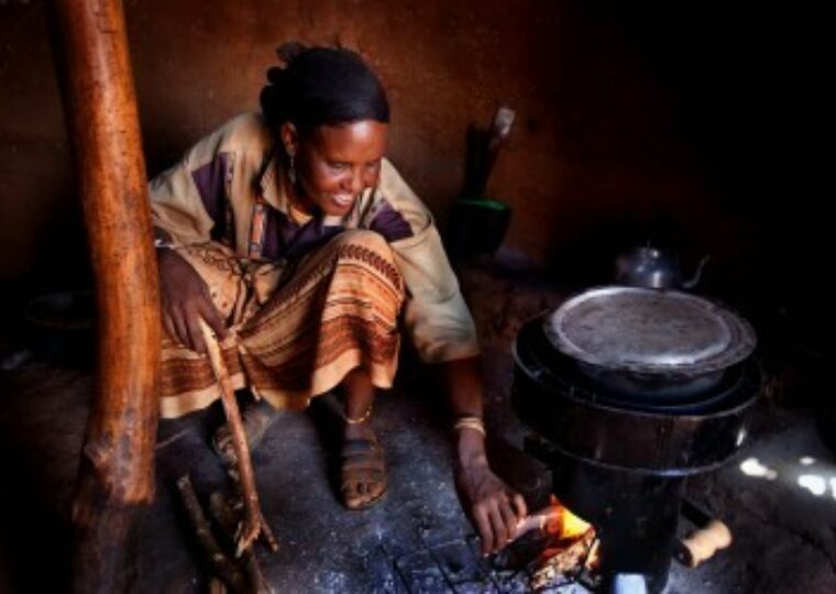 UW engineers to make cookstoves